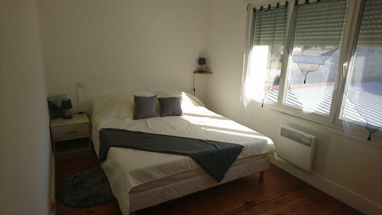 Appartement De 79 M² A 500 Metres De La Cure Jonzac Exteriér fotografie