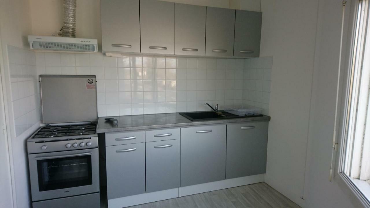 Appartement De 79 M² A 500 Metres De La Cure Jonzac Exteriér fotografie