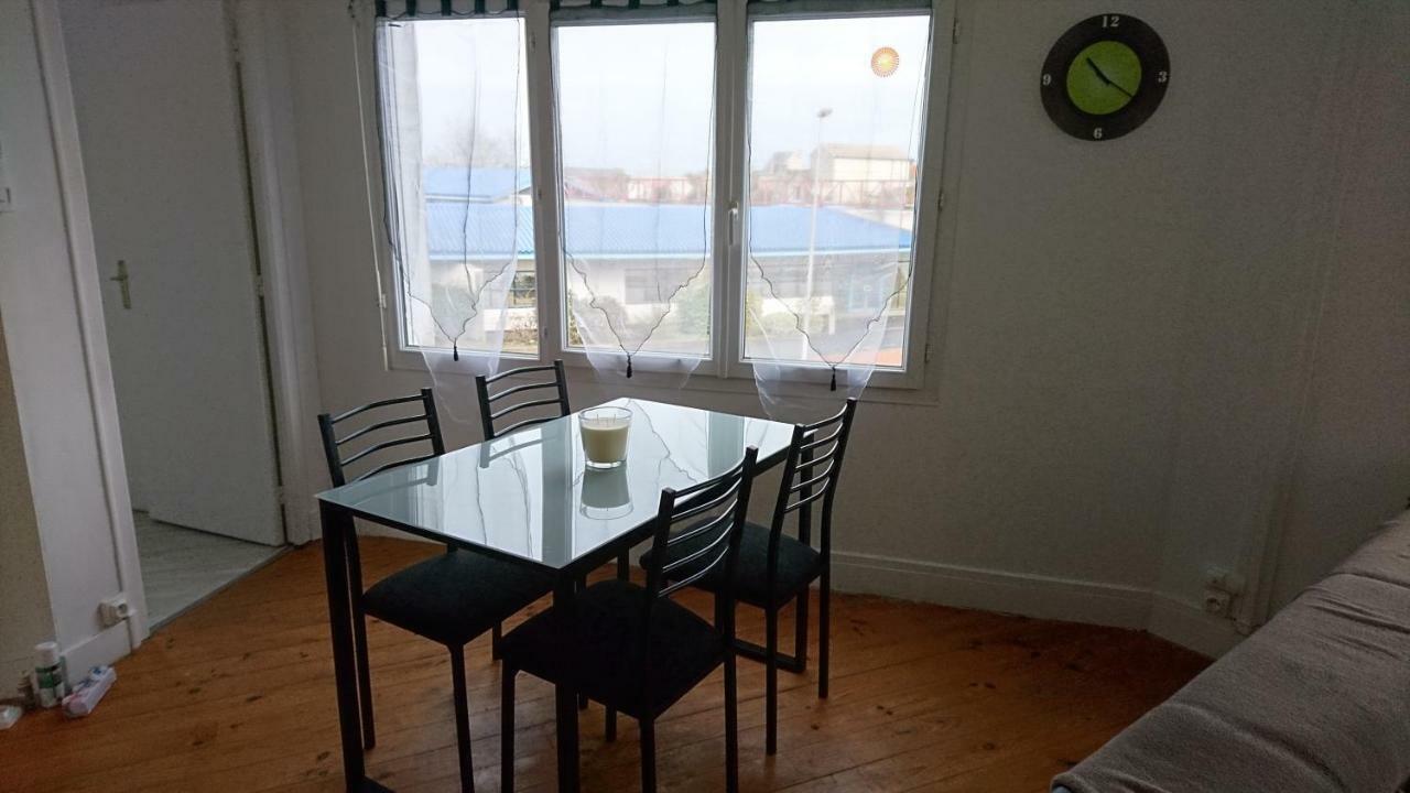 Appartement De 79 M² A 500 Metres De La Cure Jonzac Exteriér fotografie
